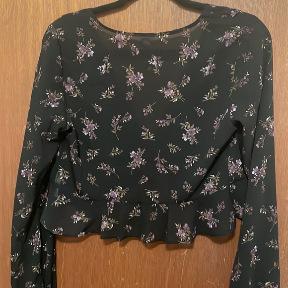 Garage Floral Tie-Front Sheer Crop Top - Picture 8 of 9